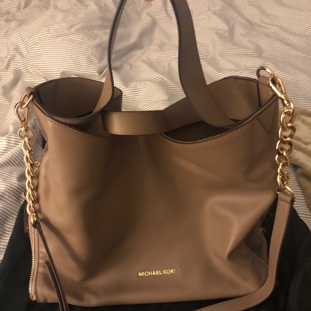 Michael Kors Leather Bag